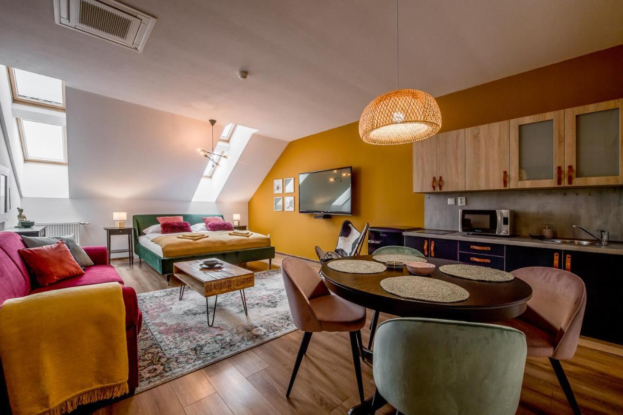 Poetika Apartments Presov Ngoại thất bức ảnh
